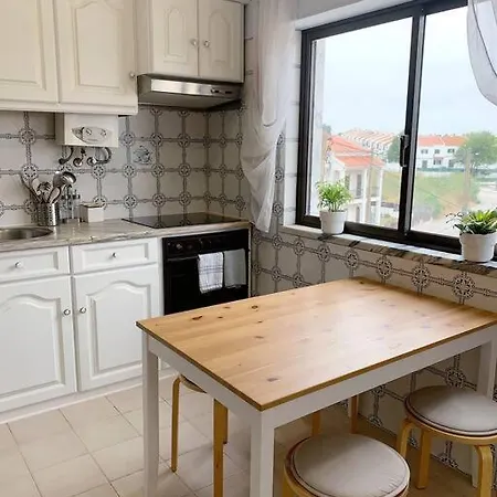 Joana Guest Apartment Setubal